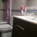 Adosado Con Piscina En Ferienhaus