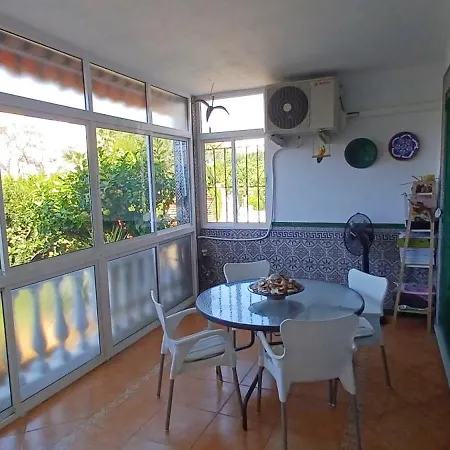 Holiday home Adosado Con Piscina En *