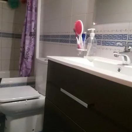 Adosado Con Piscina En Holiday home